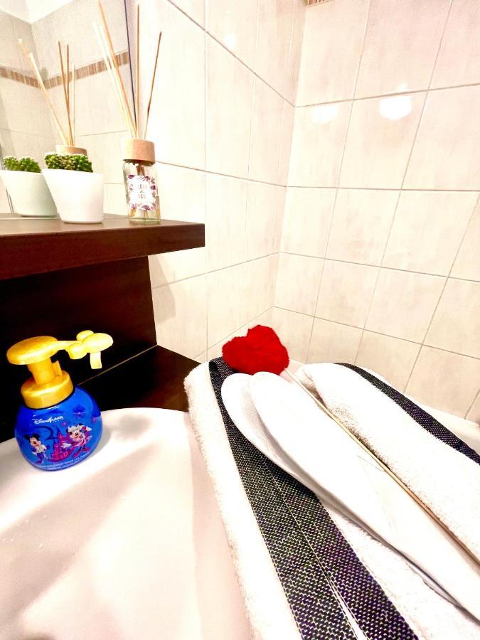 Apartament 5 Min From Disneyland Cozy Retreat Montévrain Zewnętrze zdjęcie