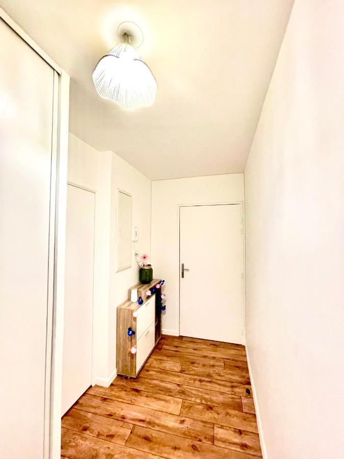 Apartament 5 Min From Disneyland Cozy Retreat Montévrain Zewnętrze zdjęcie